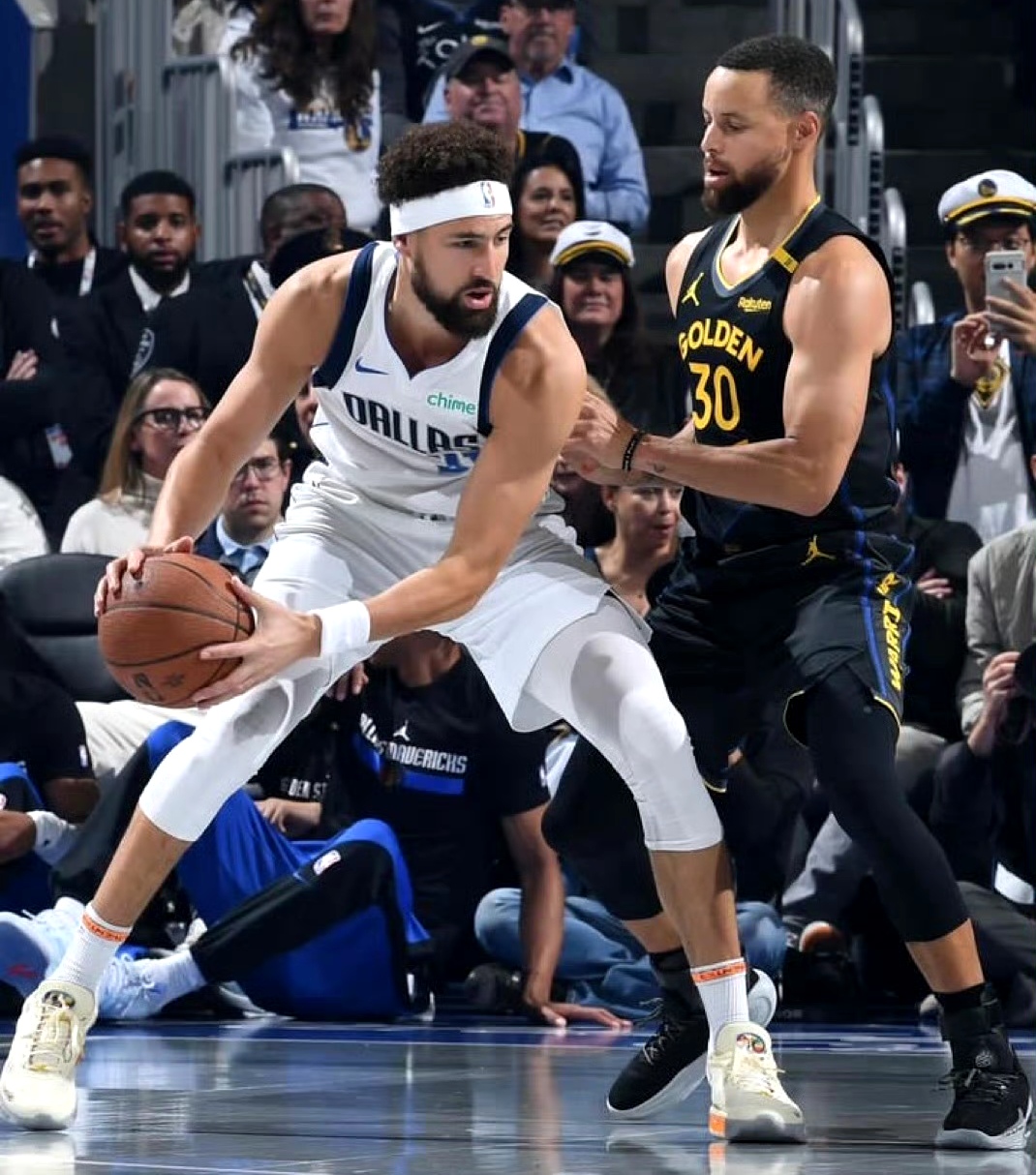 九游体育下载-勇士关键时刻失误不断，球队憾负对手，美国城市不是加入各种.-九游体育下载