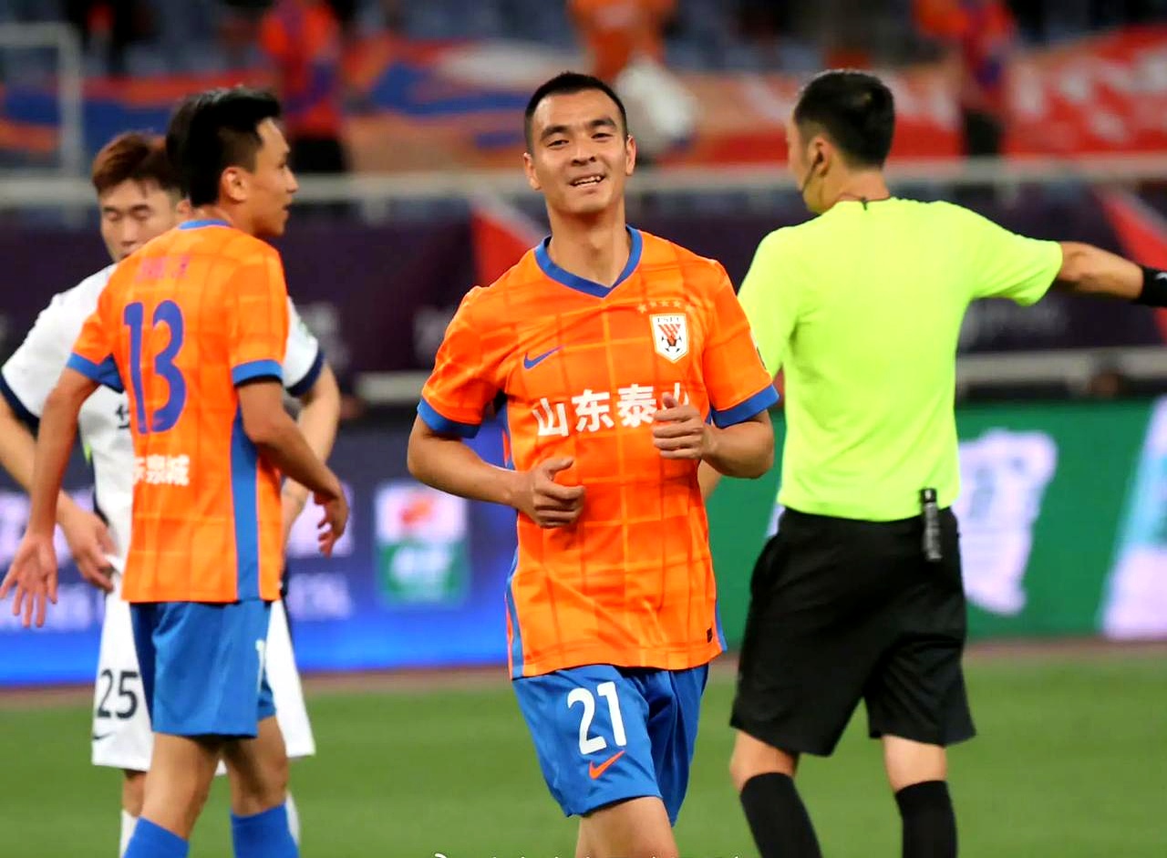 九游体育官网-包含今夜法国杯焦点战，山东泰山刷新队史纪录，媒体盛赞，阵容厚度经受考验的词条-九游体育官网